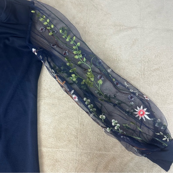 Sheer Fairy Goth Top Mesh Floral Embroidery Sleeve Tunic‎ Navy Crew Neck Wms XS - Picture 3 of 12